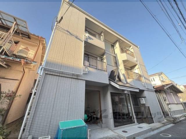 プリモ伊加賀外観写真3