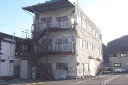 科手ビル外観写真