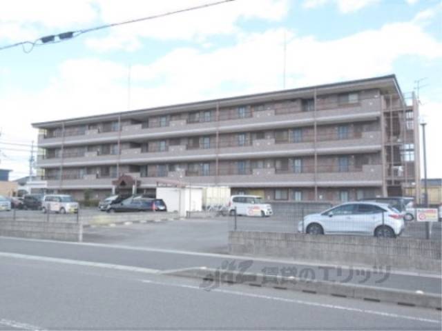 マーシハイツ外観写真3