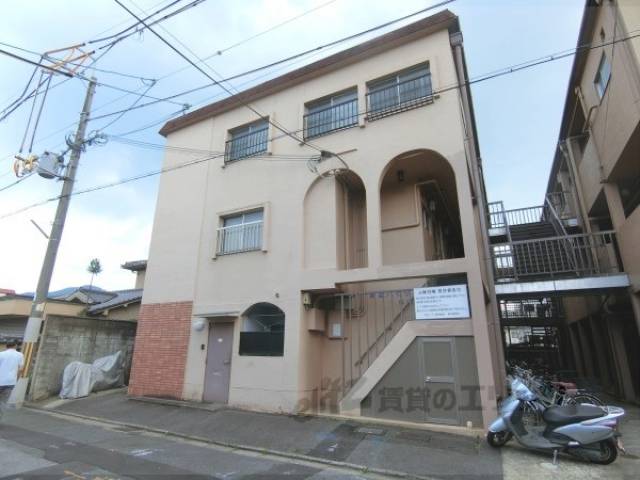 日生ハイツＢ棟外観写真1