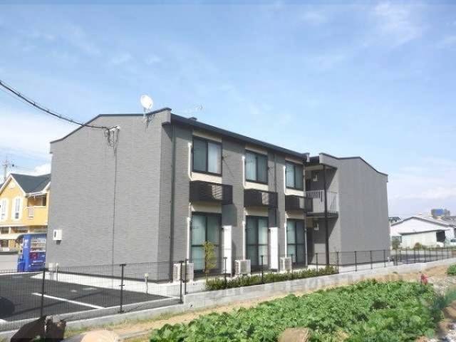 レオパレス湖月外観写真1