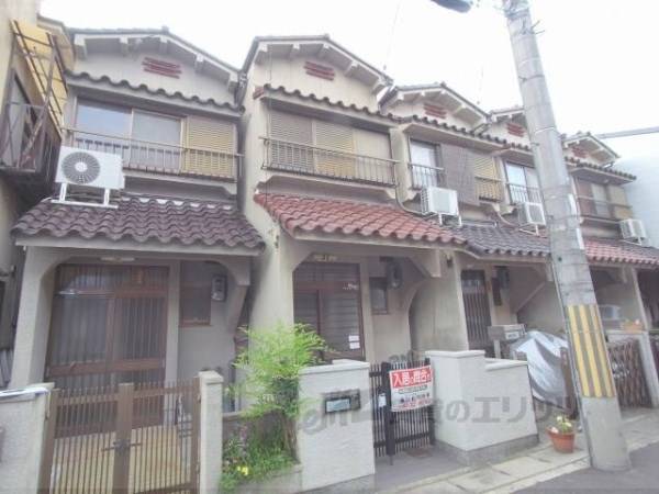 060868の外観写真