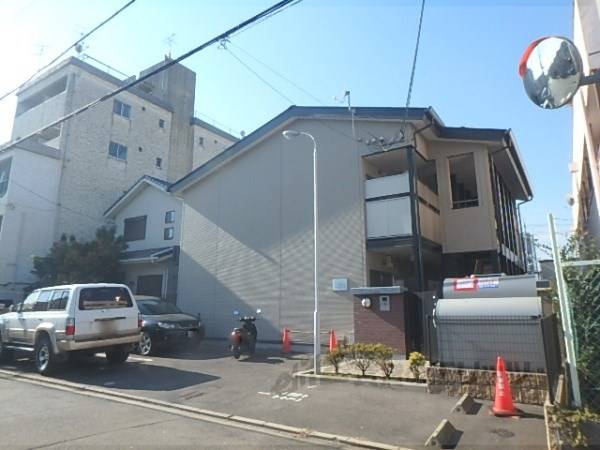 061147の外観写真