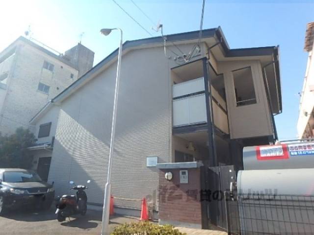 レオパレスシュン外観写真3