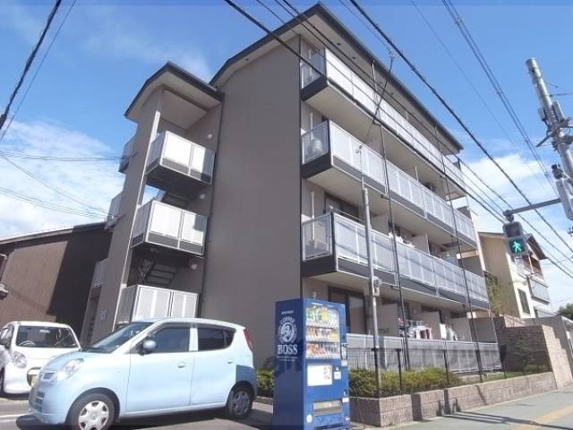 レオパレス伏見桃山外観写真2
