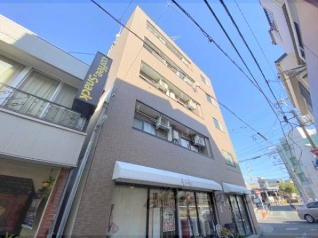 ハイコート枚方外観写真3