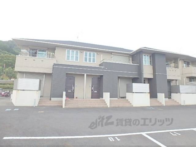プラッツ上高砂Ｃ棟外観写真2