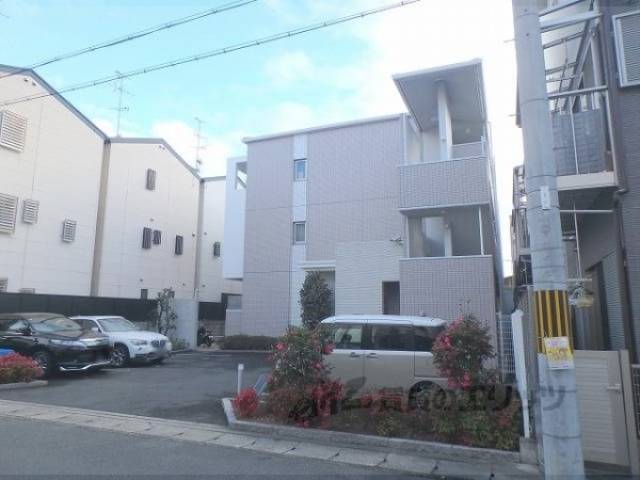 ウイング西院外観写真3