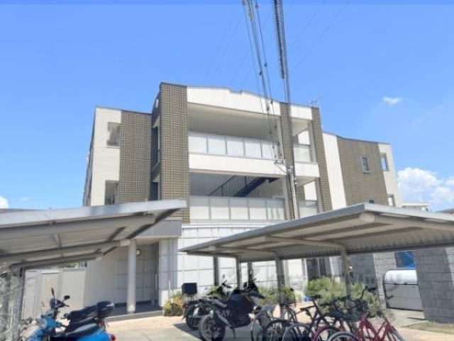 トリオンファーレ外観写真2