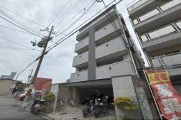 メゾン・ナイスリー外観写真