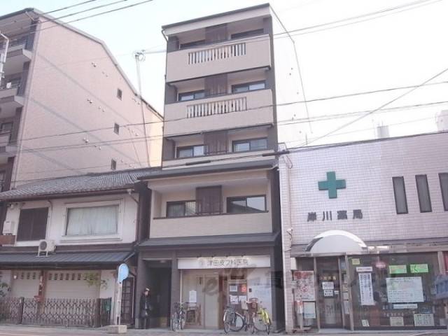 メサヴェルデ今出川外観写真1