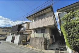 クリスタルコート外観写真