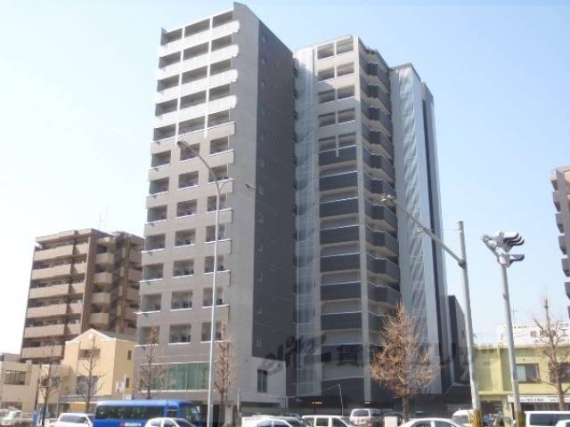 クリスタルグランツ京都高辻１００６号室外観写真1