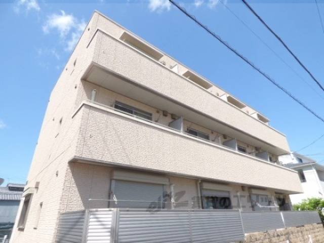 コスミオン長岡京外観写真1