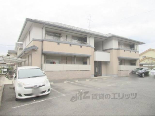 Ｌａｋｅｓｉｄｅ宝ヶ池Ａ棟外観写真1