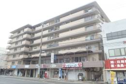 メゾン深草外観写真