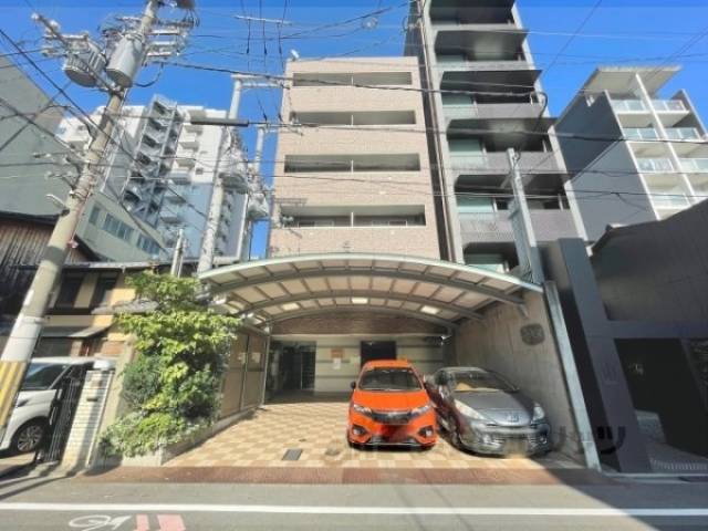 マホガニーコート外観写真1