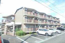 アヴァンセ守山外観写真