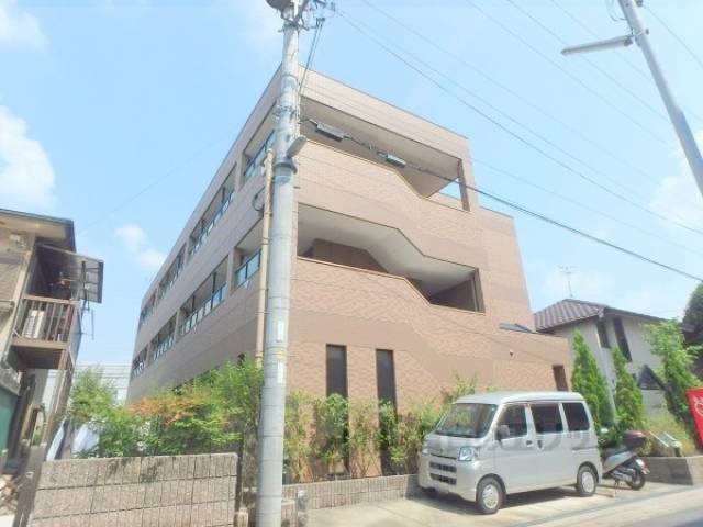 サンパレス外観写真1