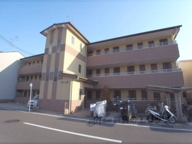 グラン上桂外観写真3