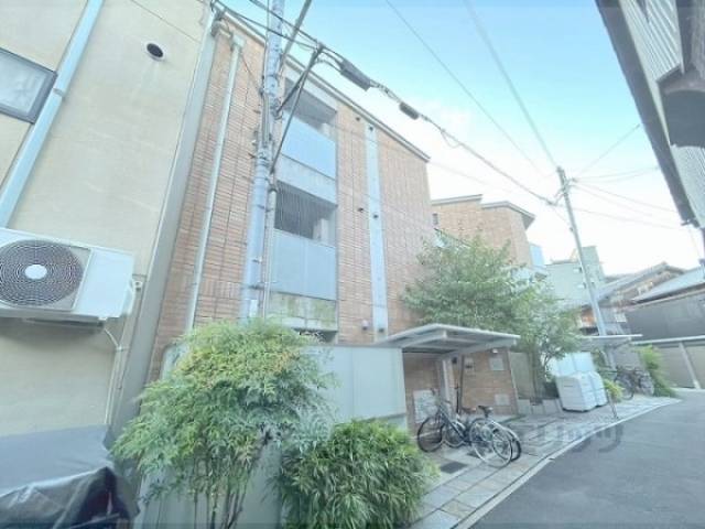 Ｅａｓｔ　ｃｏｕｒｔ　北白川外観写真2