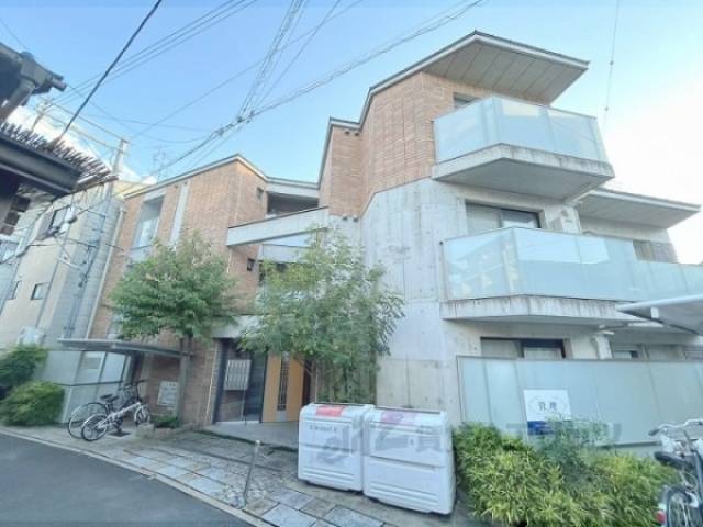 Ｅａｓｔ　ｃｏｕｒｔ　北白川外観写真3