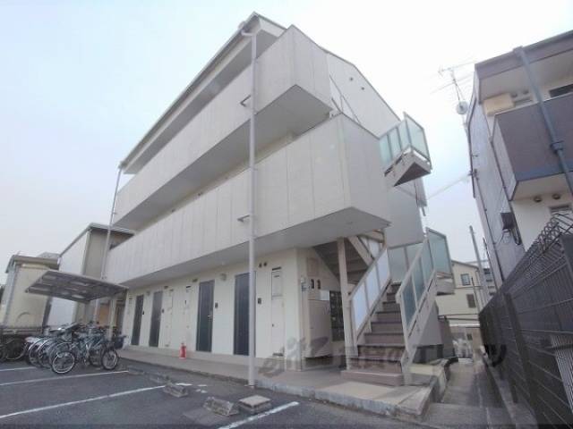 プチメゾン外観写真1