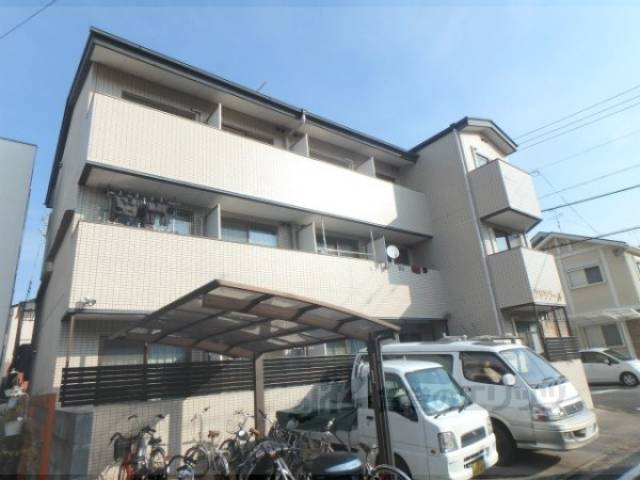 アドラブール外観写真2