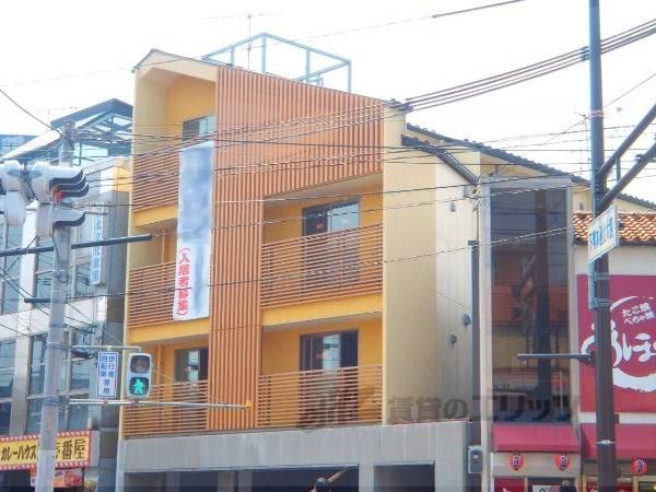 064239の外観写真