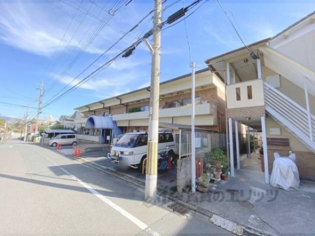 メゾン西野山外観写真3