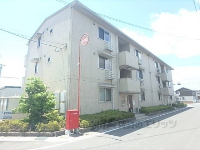 ヴァンサンカン外観写真1