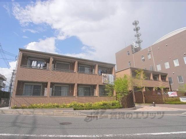 ドミール神足外観写真1