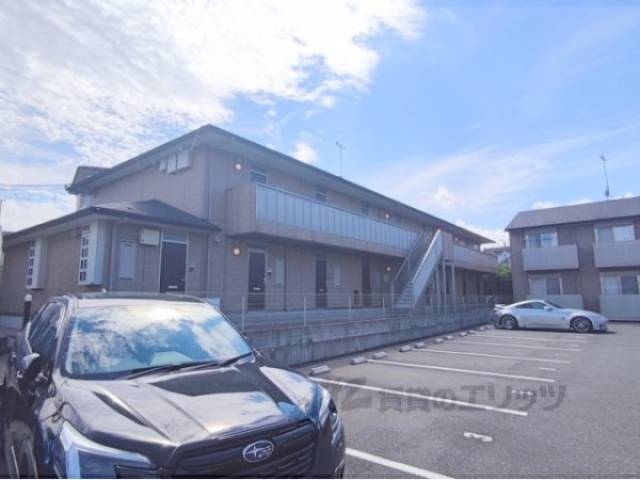 ヴィラタッツミーＡ棟外観写真1