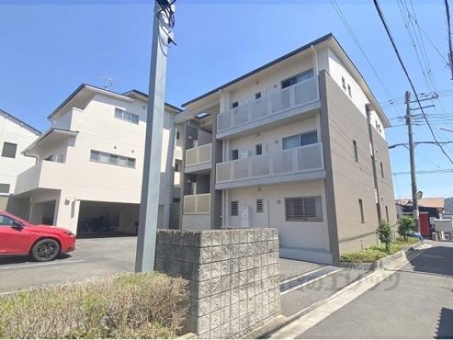 かぐら坂荘外観写真1