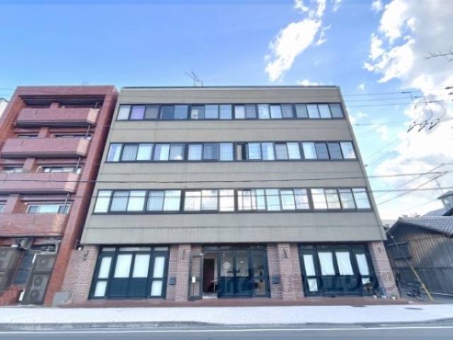 Ｍ＆Ｍ’Ｓ　ＡＰＡＲＴＭＥＮＴ外観写真1