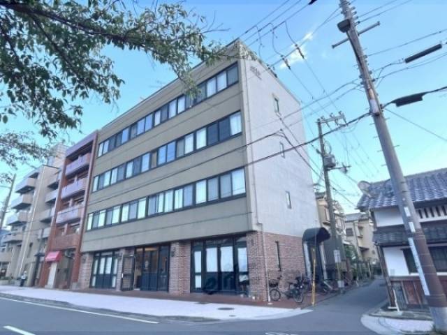 Ｍ＆Ｍ’Ｓ　ＡＰＡＲＴＭＥＮＴ外観写真2