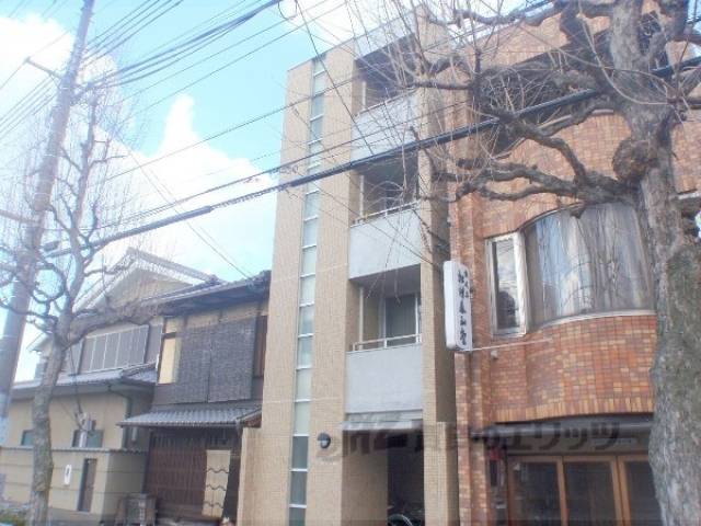 ＡｎｃｉｅｎｔｏＬｕｍｉｎｅ外観写真1