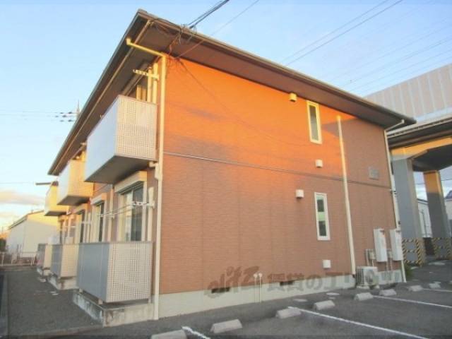 シャーメゾンリーリエＦ棟外観写真2