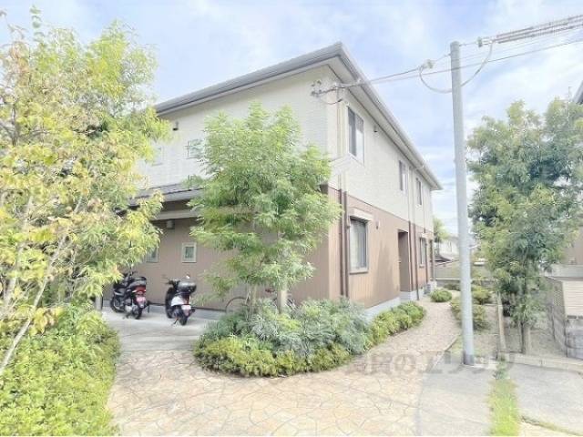 ラヴィニール　アン外観写真2