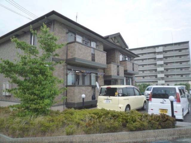 アルカディアＤ棟外観写真1