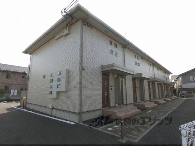 ルイ　エ　レイ外観写真2