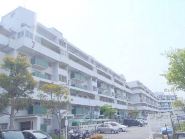 グリーンタウン槇島７号棟外観写真1