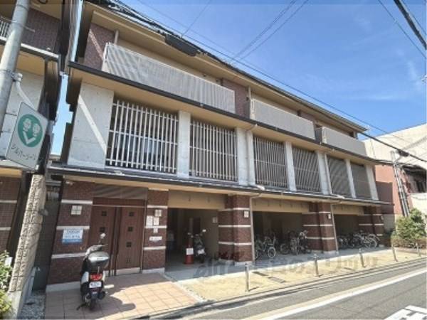 069558の外観写真