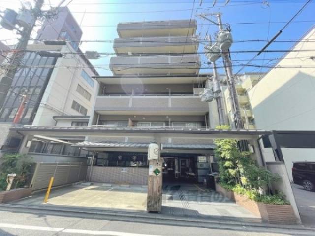 ＡＭＩ四条烏丸外観写真1