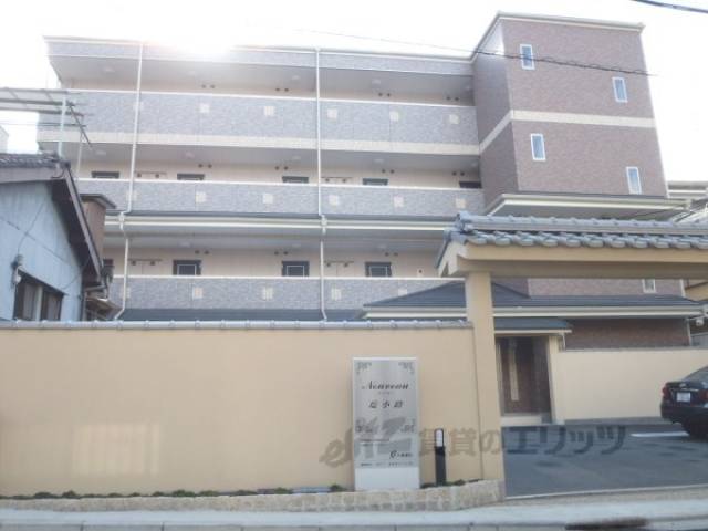 ヌウボー塩小路外観写真1