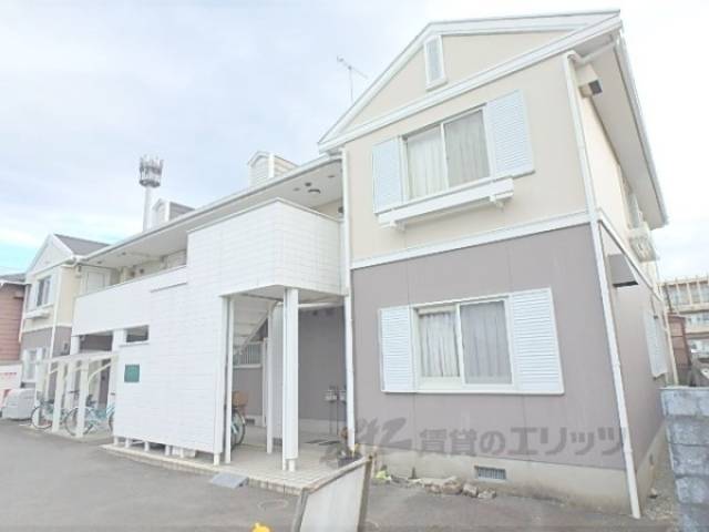 ハイツアルペンローズ外観写真1