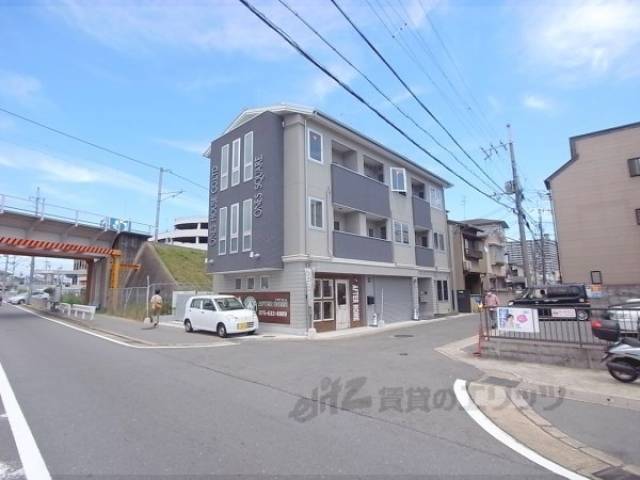 ワンズ・スクエア外観写真3