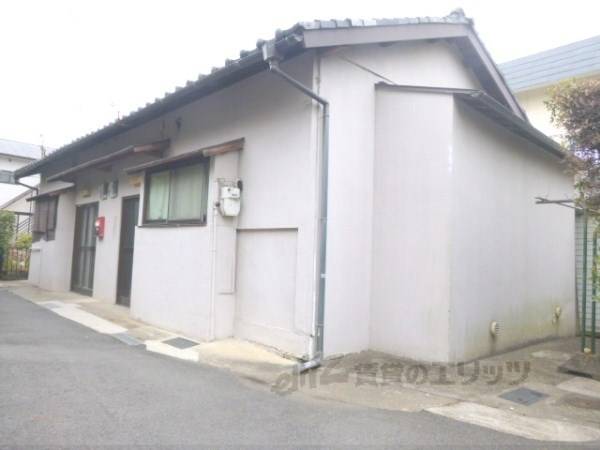 070677の外観写真