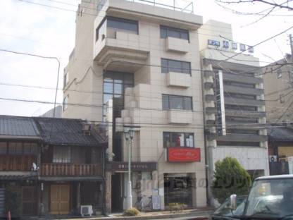 日宝リバーサイドビル外観写真1