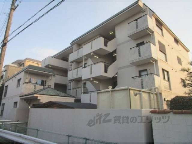 アルテ上桂外観写真1